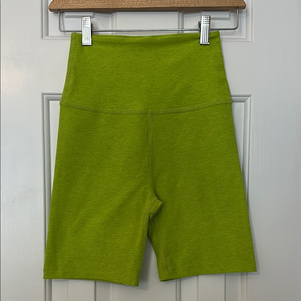 Beyond Yoga Green Women's Bike Shorts